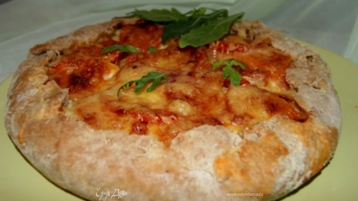 Галета с курицей, помидором и сыром