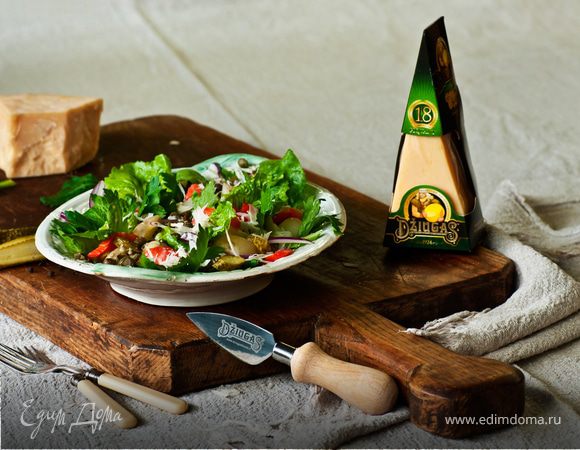 Картофельный салат с лососем и сыром Джюгас Картофельный салат с лососем и сыром Джюгас