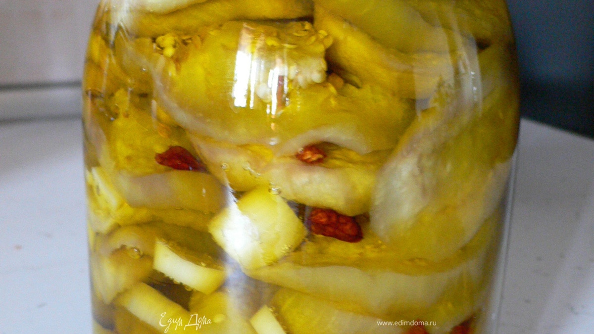 Острые баклажаны в масле по-неаполитански (melanzane sott'olio alla napoletana)