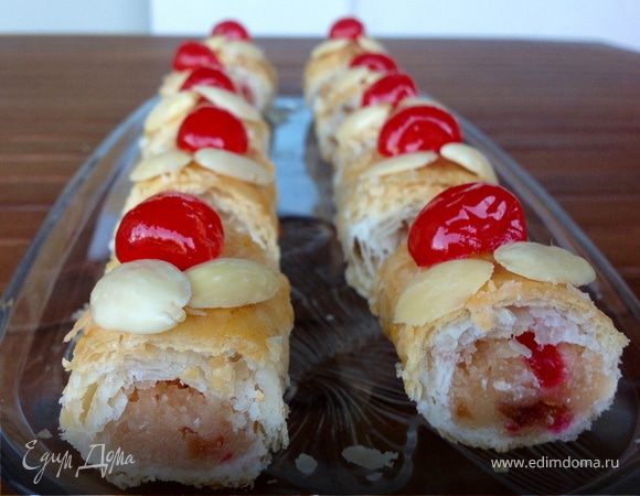 Пирожные "Австрийские марципановые рулетики" Пирожные "Австрийские марципановые рулетики"