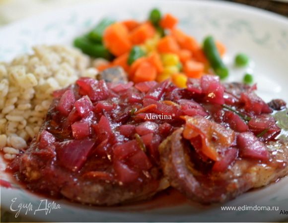 Свиные котлеты с клюквенным соусом Свиные котлеты с клюквенным соусом