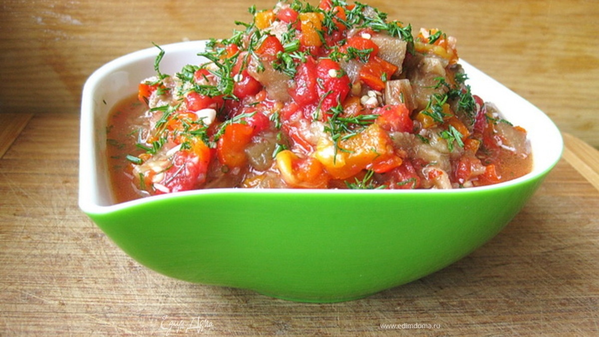 Салат из запеченных овощей