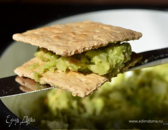 Тунец с авокадо Тунец с авокадо