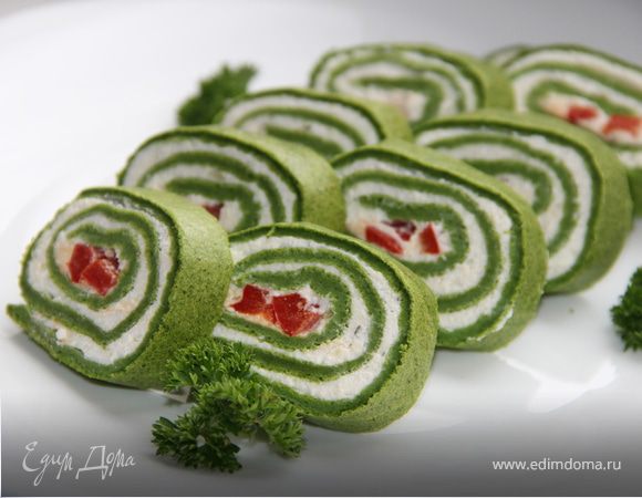 Зеленый рулет с творожной начинкой Зеленый рулет с творожной начинкой