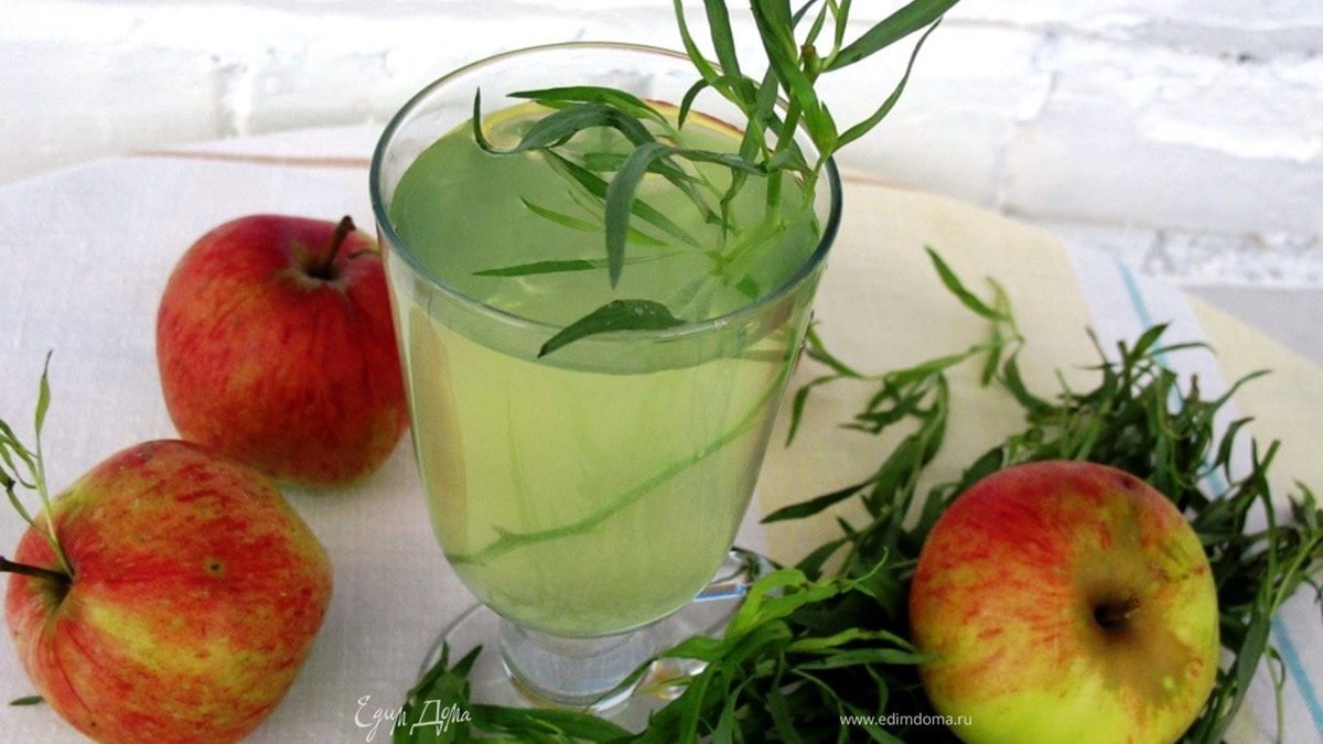 Компот-десерт "Пряное яблоко"