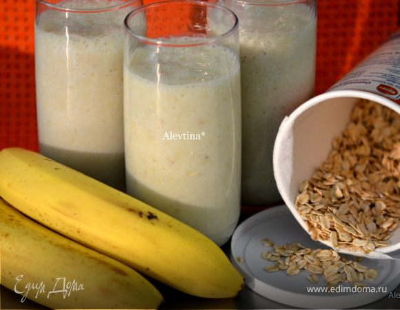 Банановый коктейль