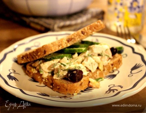 Сэндвич с куриным салатом