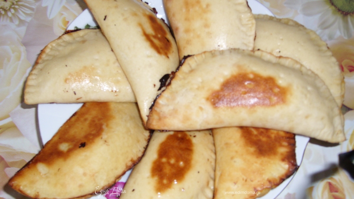 Деревенские пирожки с капустой