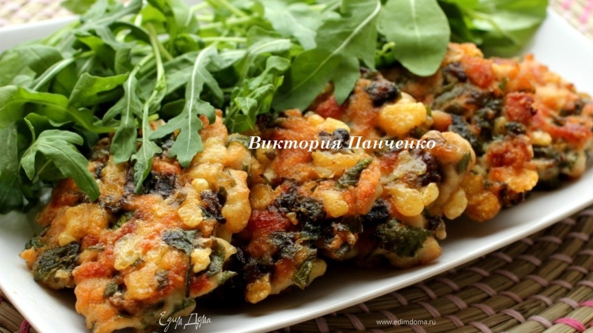 Рубленые куриные котлеты с лесными грибами и сыром Джюгас