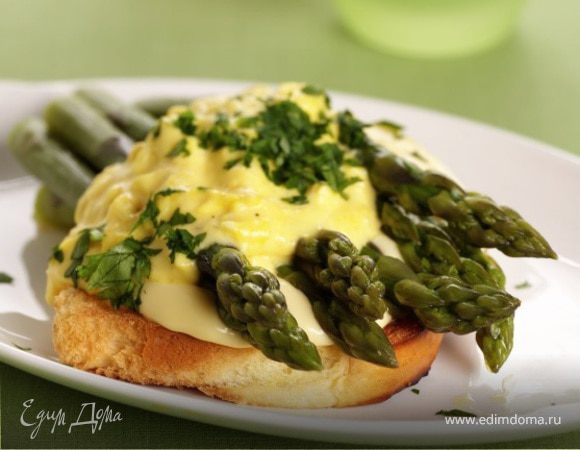 Сэндвич "Вдохновение" на булочке бриош Сэндвич "Вдохновение" на булочке бриош