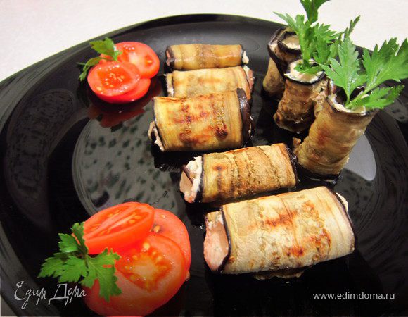Рулеты из баклажанов с рыбным муссом