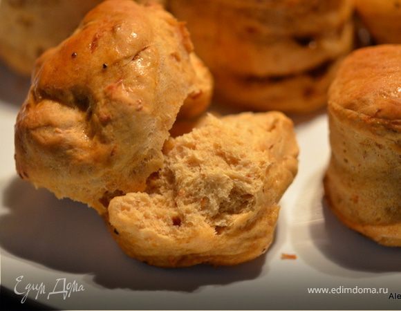 Булочки с вялеными томатами Булочки с вялеными томатами