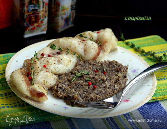 Рыбная косичка, запеченная в духовке с "черным" соусом Рыбная косичка, запеченная в духовке с "черным" соусом