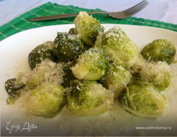 Брюссельская капуста, сливочно-сырная