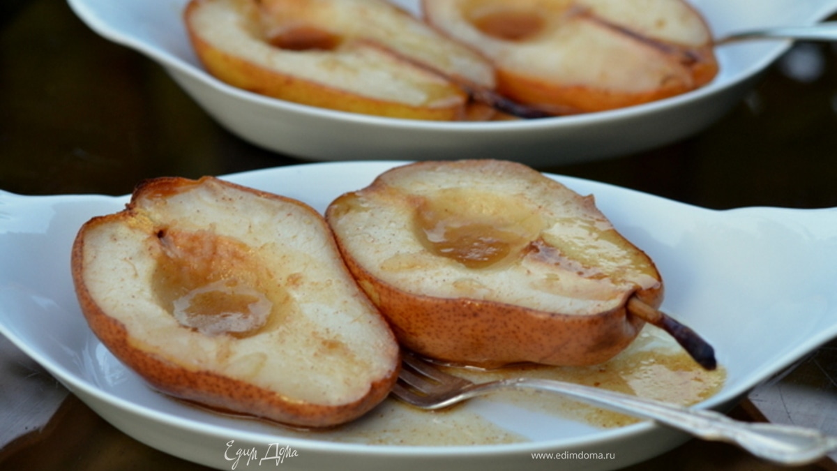Медовые груши с корицей и гвоздикой