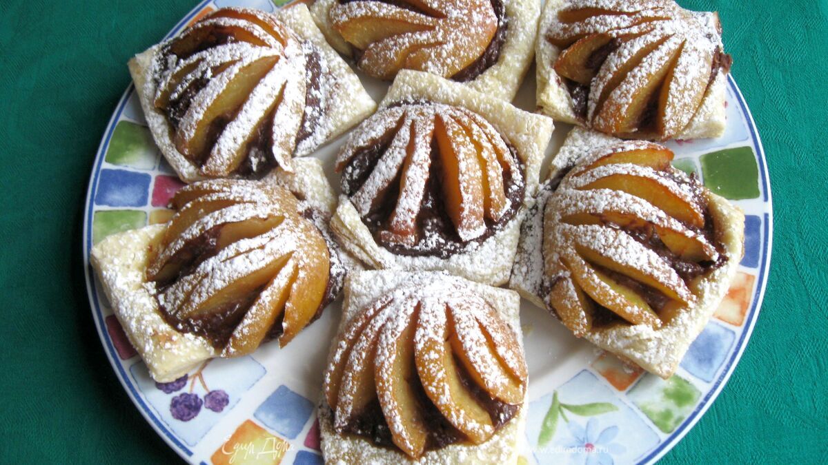 Слойки "Зимняя слива"