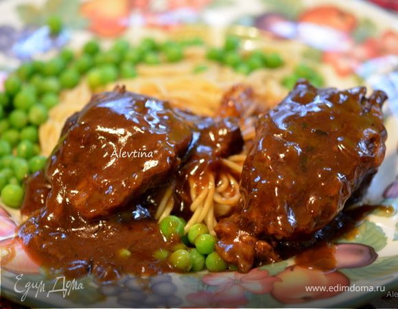 Жаркое из говядины с кофейным соусом Жаркое из говядины с кофейным соусом