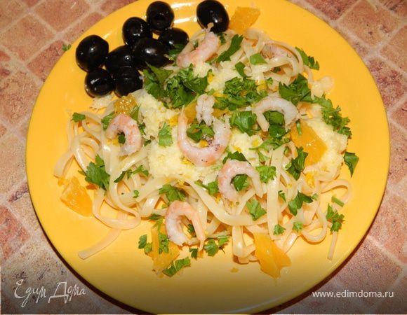 Баветте с соусом и креветками Баветте с соусом и креветками