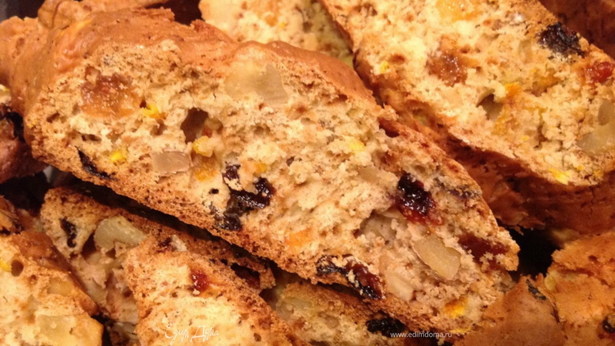 Печенье с орехами и изюмом (бискотти)