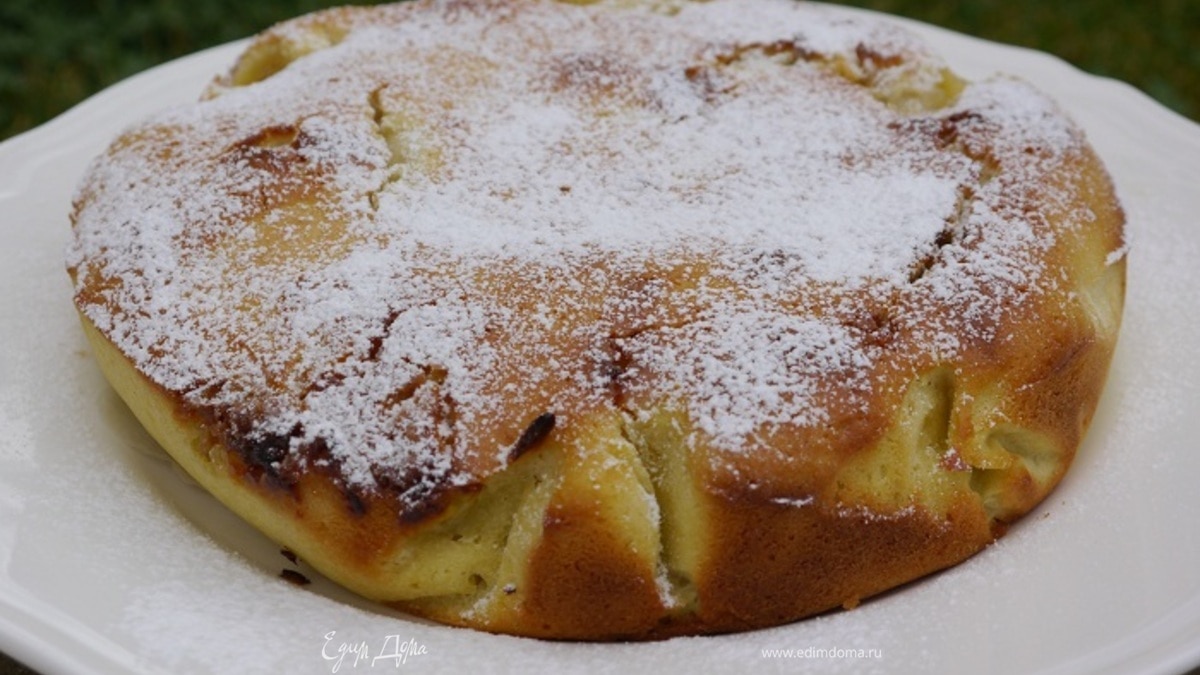 Грушевый пирог с белым шоколадом 