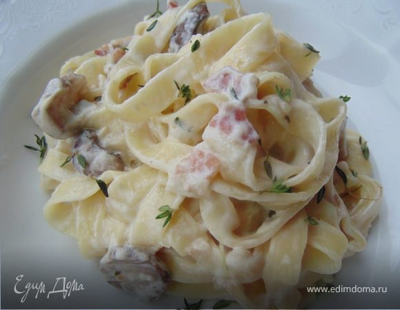 Тальятелле с белыми грибами в сливочном соусе