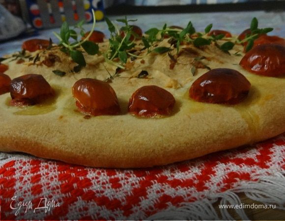 Фокачча с пармезаном и пряными травами Фокачча с пармезаном и пряными травами