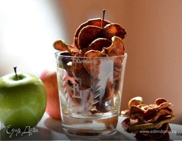 Яблочные чипсы с корицей Яблочные чипсы с корицей