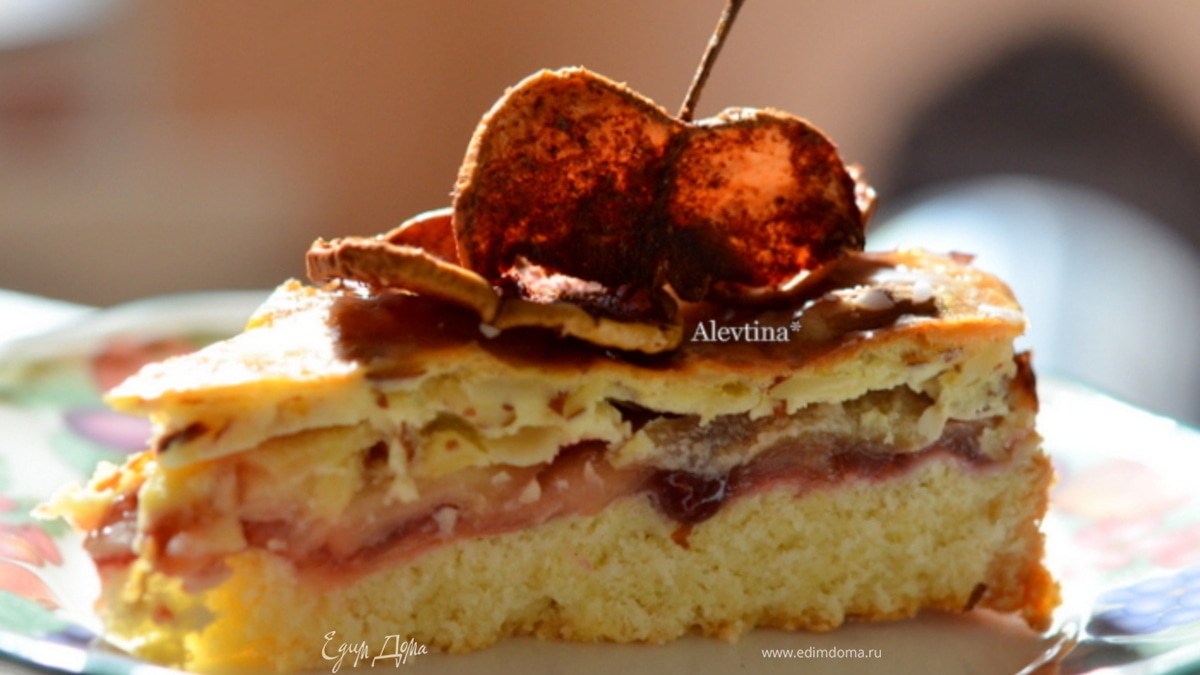 Яблочно-миндальный швейцарский кекс