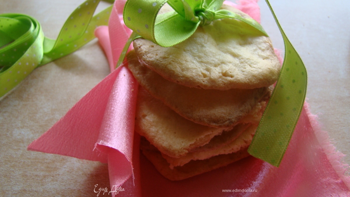 Сахарное печенье с миндалем