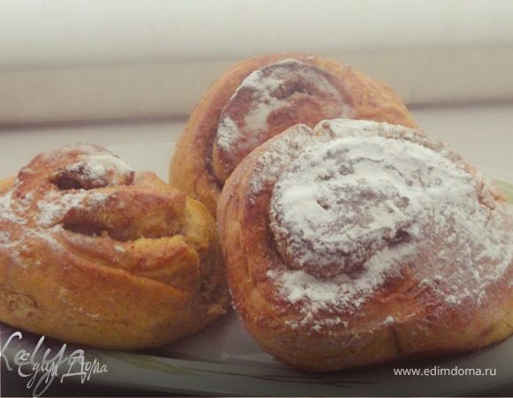 Тыквенные булочки с миндалем и корицей Тыквенные булочки с миндалем и корицей