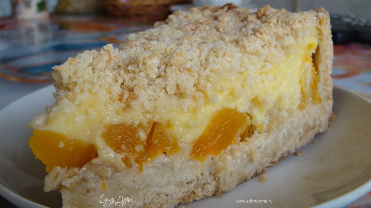 Песочный пирог с томленой тыквой в заварном креме