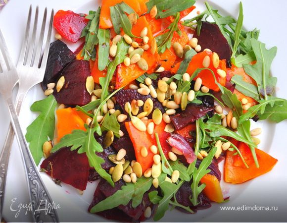Теплый салат с тыквой и свеклой Теплый салат с тыквой и свеклой