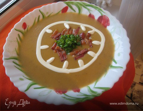 Суп-пюре с тыквой на бульоне из сухих белых грибов Суп-пюре с тыквой на бульоне из сухих белых грибов