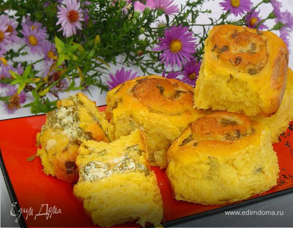 Пампушки с тыквой, чесноком и зеленью 