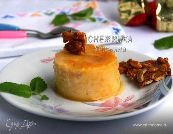 Тыквенно-яблочный флан с медом и пралине из тыквенных семечек