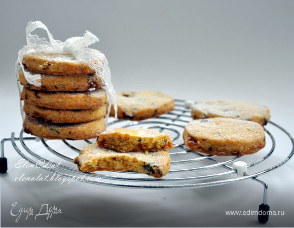 Печенье с шоколадом, ирисками и апельсиновой цедрой (без яиц) Печенье с шоколадом, ирисками и апельсиновой цедрой (без яиц)