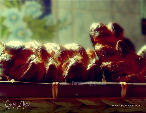 Пирожки с абрикосовым вареньем