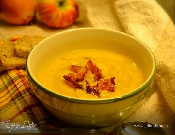 Тыквенный суп с яблоками