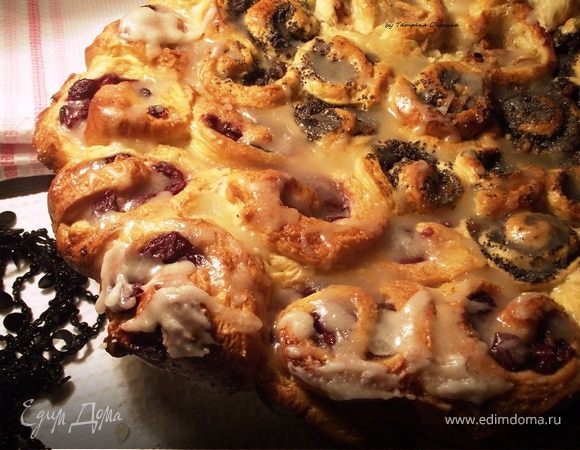 Сдобный пирог ”Розы” с разными начинками Сдобный пирог ”Розы” с разными начинками