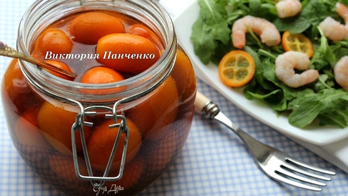 Маринованные кумкваты с кардамоном