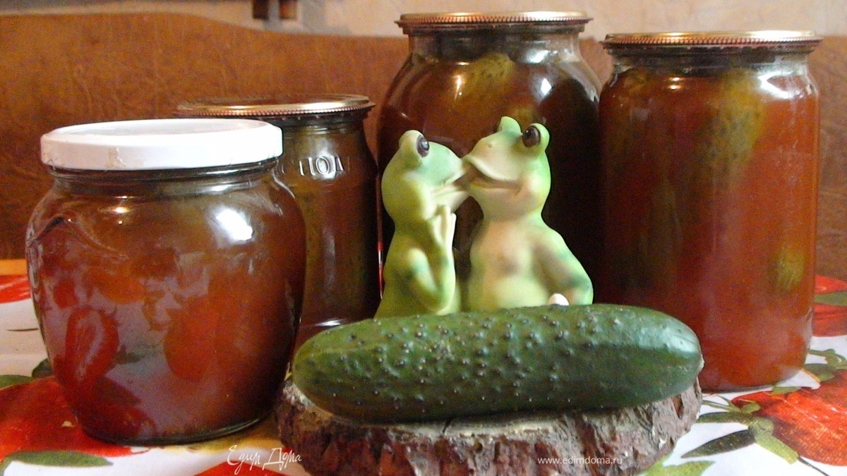 Огурцы в кетчупе