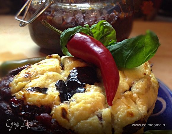 Индийская приправа Чатни с гренками Индийская приправа Чатни с гренками