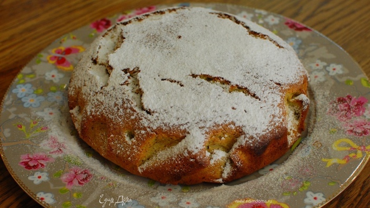 Фисташковый пирог на йогурте