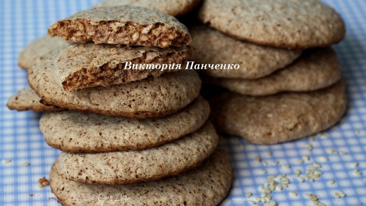 Шоколадное печенье с кунжутом