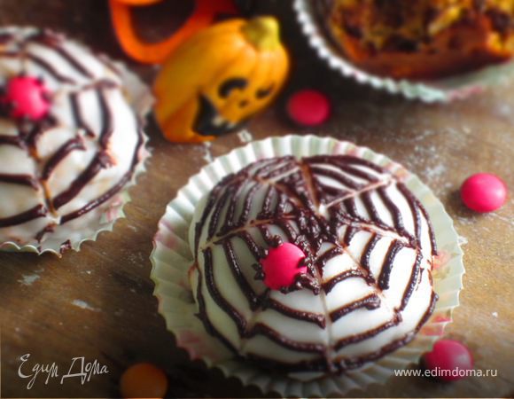 Маффины с тыквой, грушей и шоколадом Хэллоуин