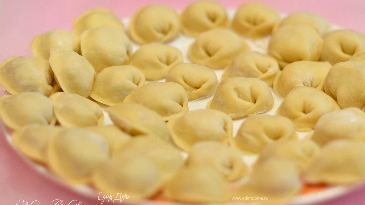 Очень вкусные пельмени по-домашнему
