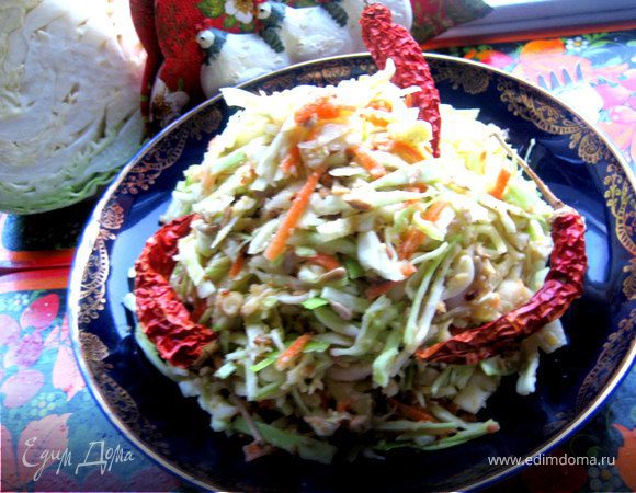 Маринованная капуста с орехами и семечками Маринованная капуста с орехами и семечками