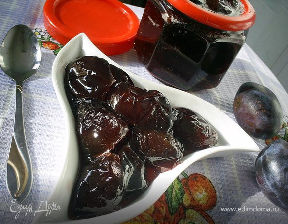 Карамелизированные сливы в густом сиропе