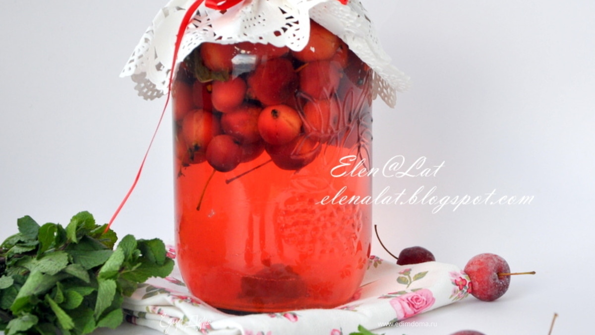 Компот из райских яблок с мятой