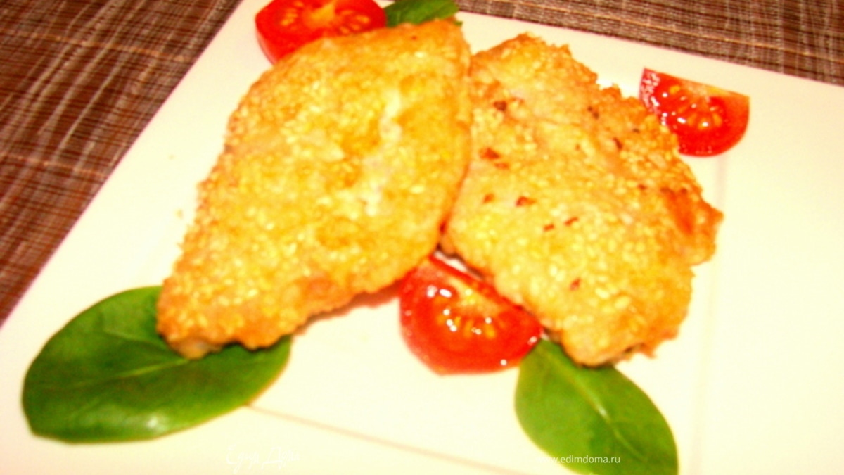 Филе судака в кунжуте и яйце